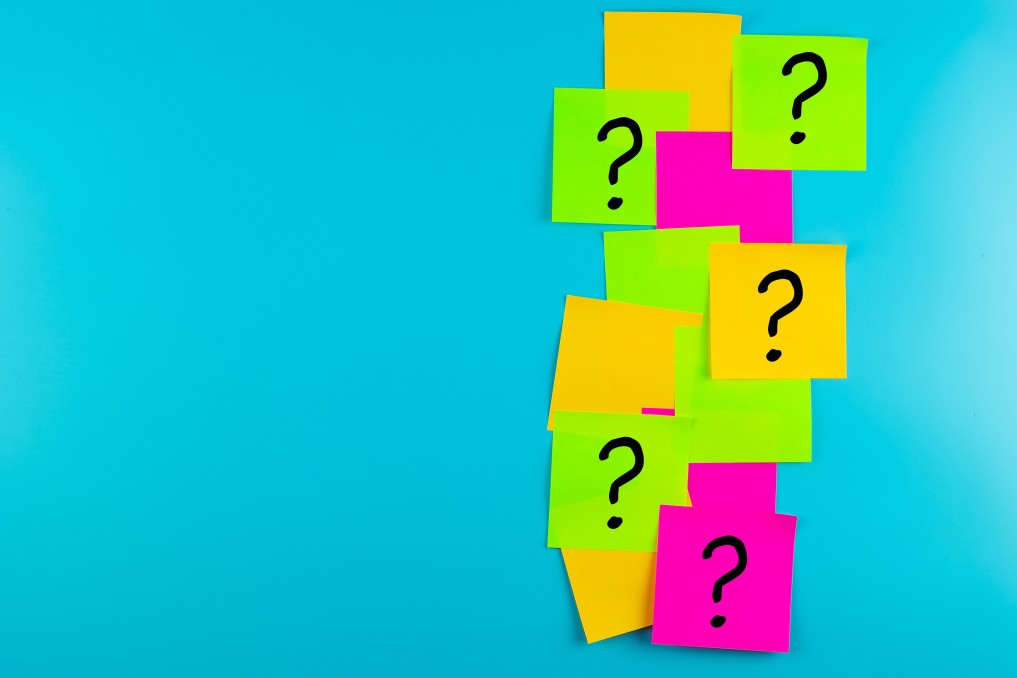 sticky notes with question marks on them
