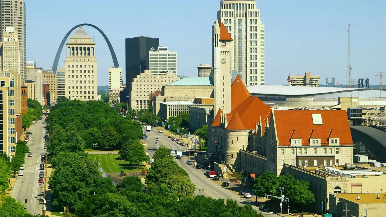 A virtual mailbox and virtual address in Farmington, MO makes managing mail easy.